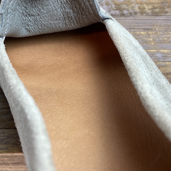 Women's UGG Australia Lilliana Grey Fixed Bow Suede Flats loafers - Picture 10 of 11